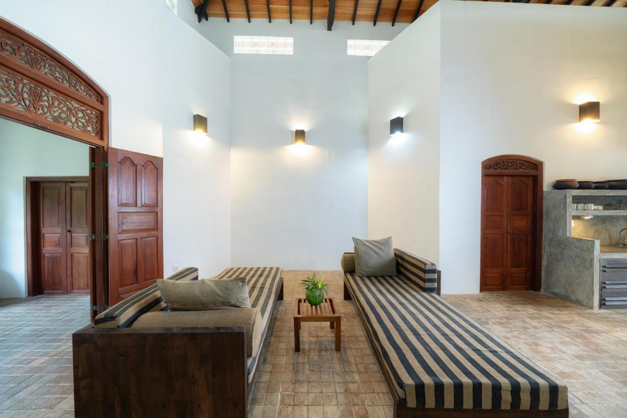 Greenparrot-Villa Ambalangoda  Extérieur photo